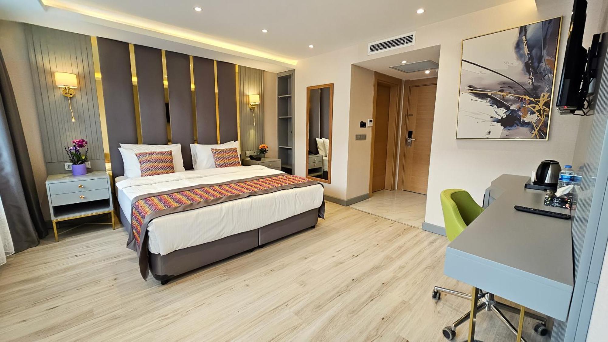 The Kuelsuemz Hotel Istanbul Exterior photo